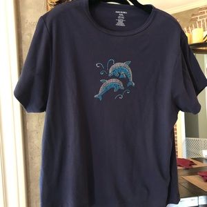 Navy t-shirt w/ studded dolphins on front-SZ XXL